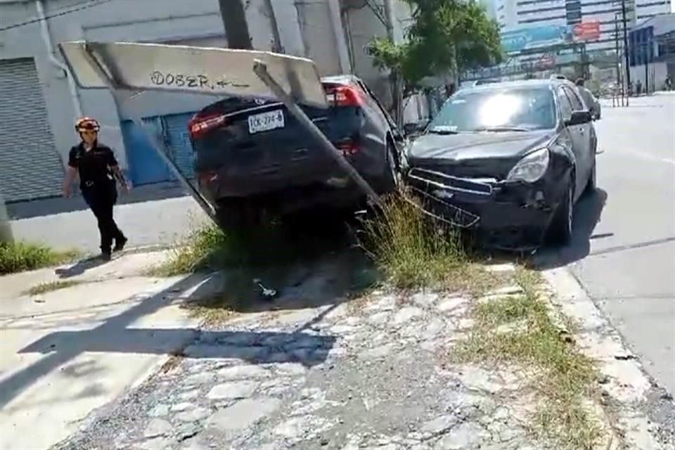 El accidente fue reportado a las 11:30 horas en Avenida Las Américas y Toledo, en la Colonia América.