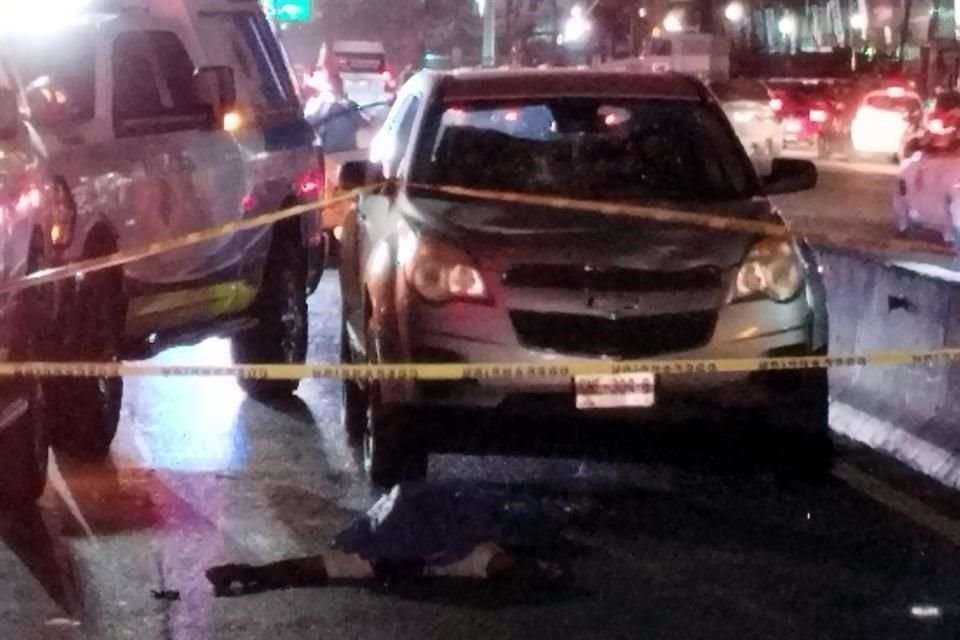 El accidente fue reportado alrededor de las 21:30 horas, sobre la Avenida Miguel Alemán.