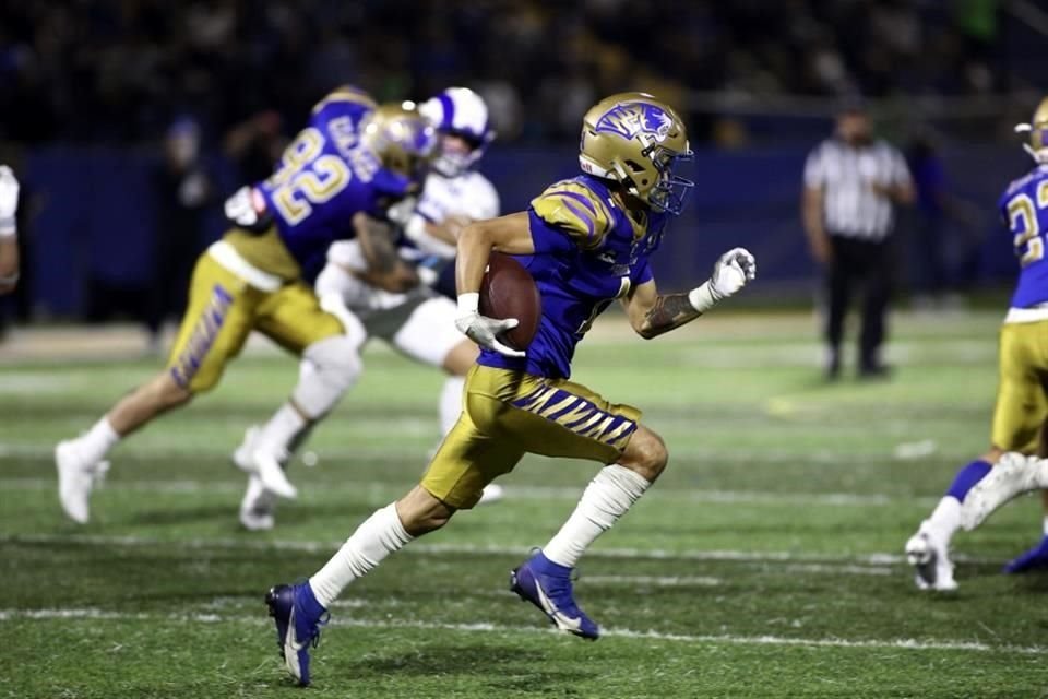 Los Auténticos doblaron las manos ante el 'gigante' estudiantil de la ONEFA.