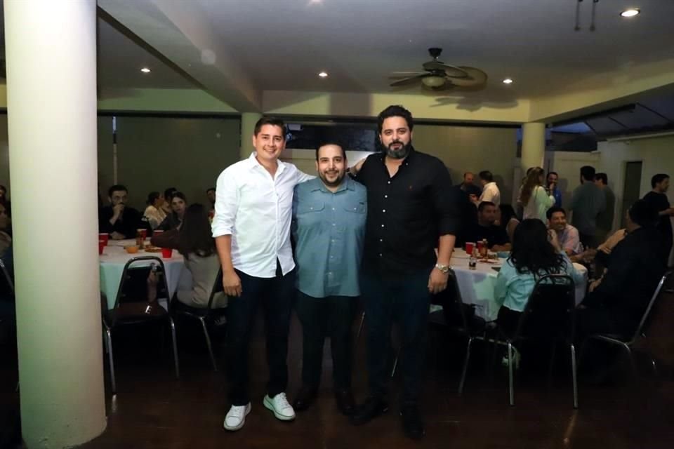 Hans Valdés, Mairon González y Ricardo Espeleta