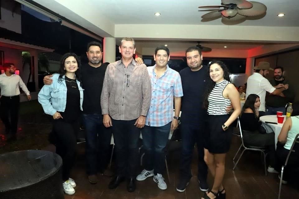 Alejandra Ramírez, Claudio Sotelo, Serafín Villarreal, Alfonso Martínez y Tania Ramos