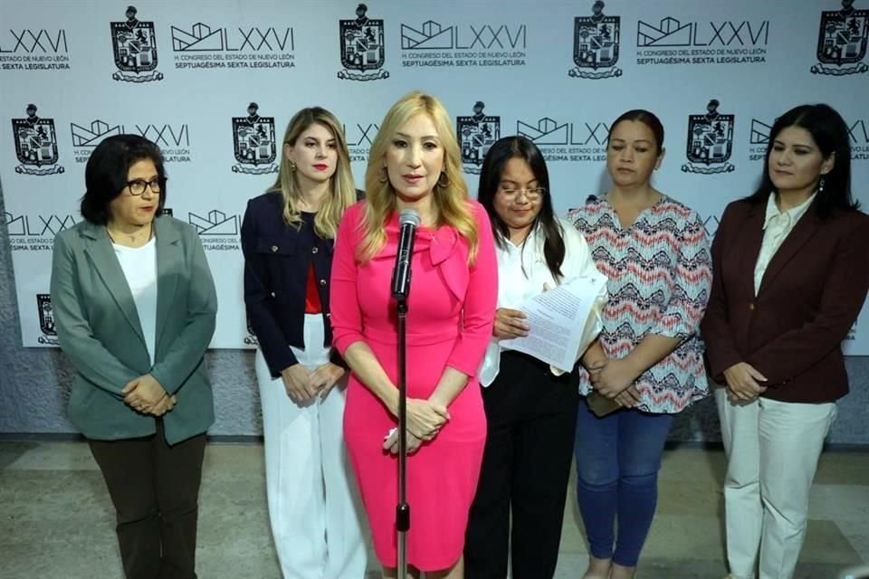 La secretaria de Salud del Estado, Alma Rosa Marroquín