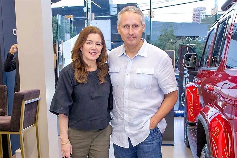 Gabriela Zambrano y Mario Cepeda.