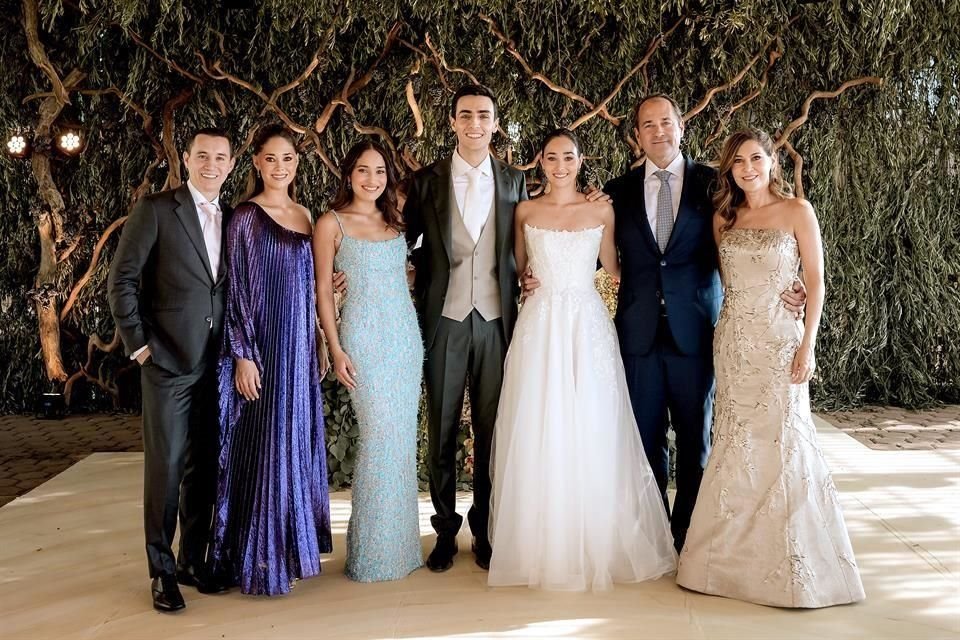 César Altamirano, Andrea Maíz de Altamirano, Paula Maíz Garza, LOS NOVIOS, Pablo Maíz Larralde y Laura Garza de Maíz