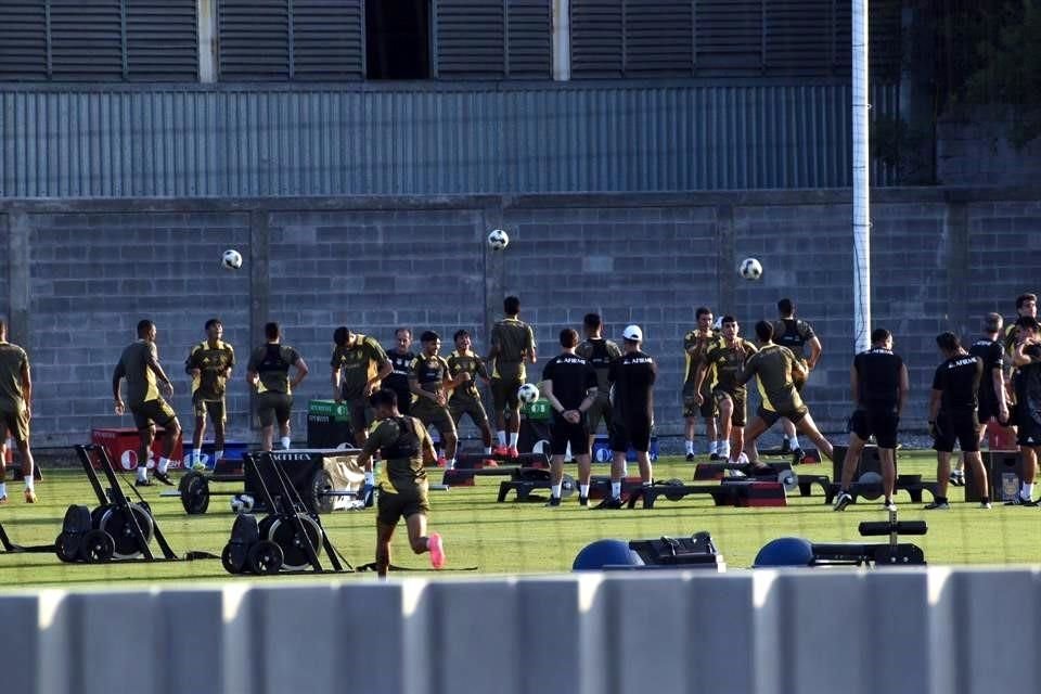 Tigres realizó su práctica en el Centro de Entrenamiento Tigres.