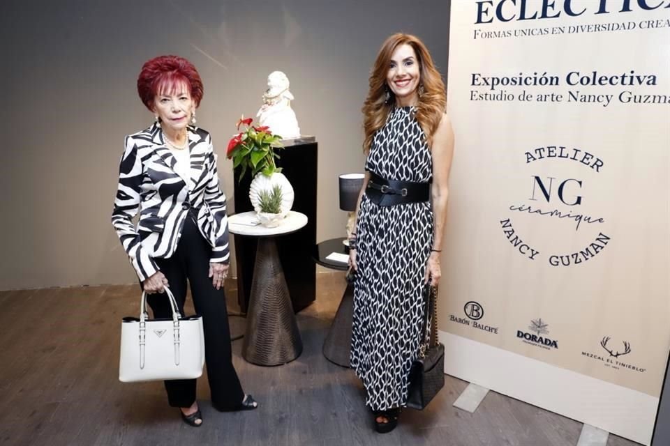 Lupina Vara de Mejía y Olga Mejía