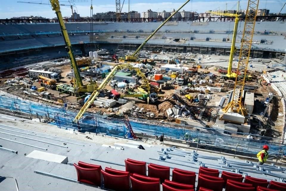 Las obras continúan en el estadio.