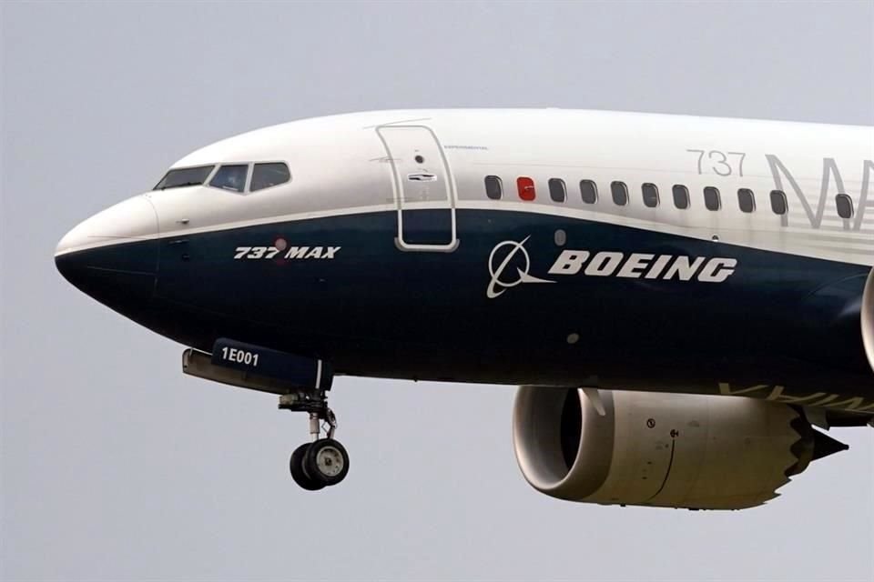 Boeing ha pasado de crisis en crisis este año.