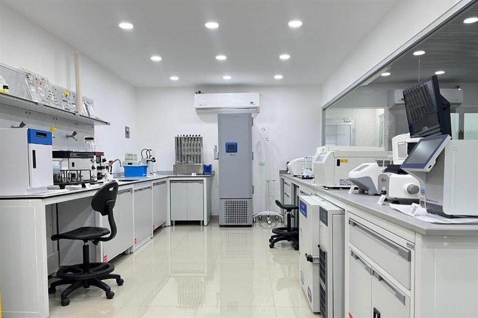 Showroom, Oficina Matriz CTR Scientific