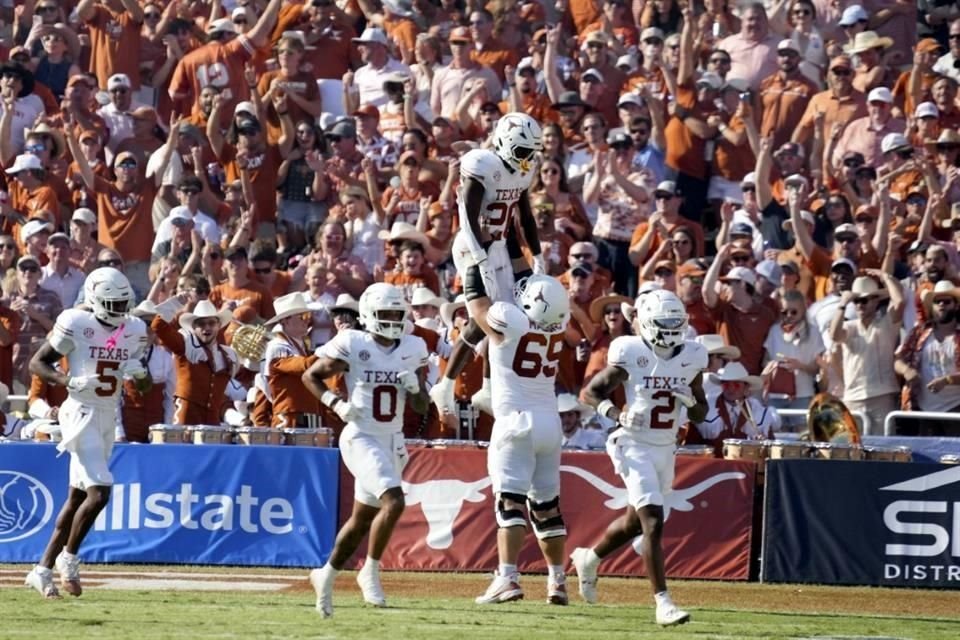 Los Longhorns se quedaron con la 'Rivalidad del Río Rojo'.