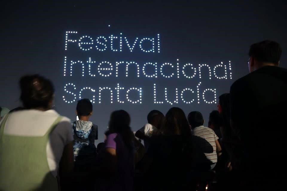 Aunque la duración del Festival Santa Lucía se redujo de un mes a 15 días, el gasto del Gobierno estatal aumentó, sin contar aún shows.