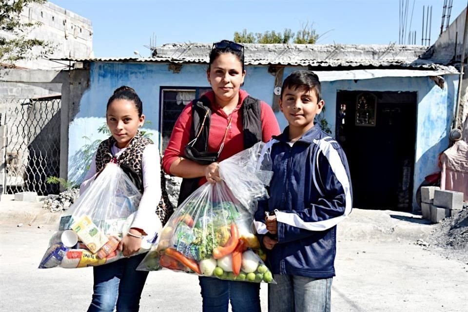 Cerca de 200 mil familias reciben mensualmente sus despensas si viven en la zona rural y, de manera quincenal, si están en zona urbana.