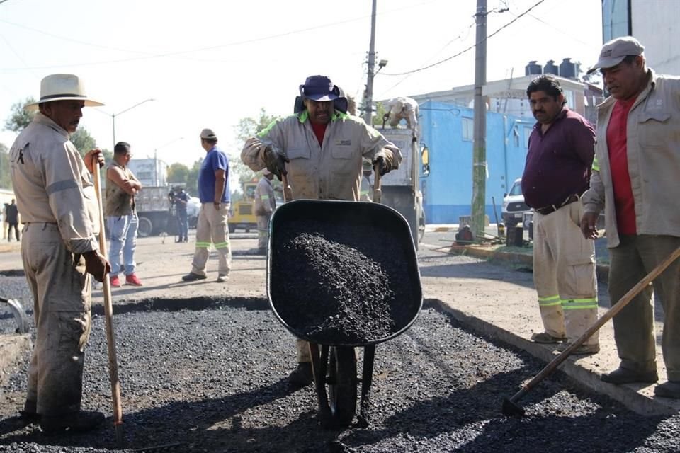 El titular de la Sobse, Raúl Basulto, aseguró que los 42 mil baches están georreferenciados para facilitar su atención y darle seguimiento a su reparación. 