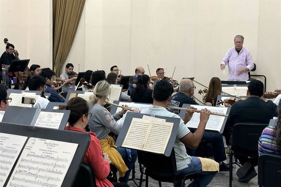 La OSUANL regresa este jueves al Aula Magna de Colegio Civil con programa que encabeza la Sinfonía No. 5 de Beethoven.