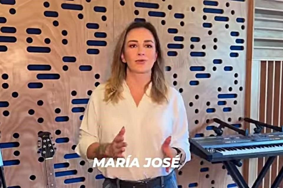 María José se unió al mensaje de unión.