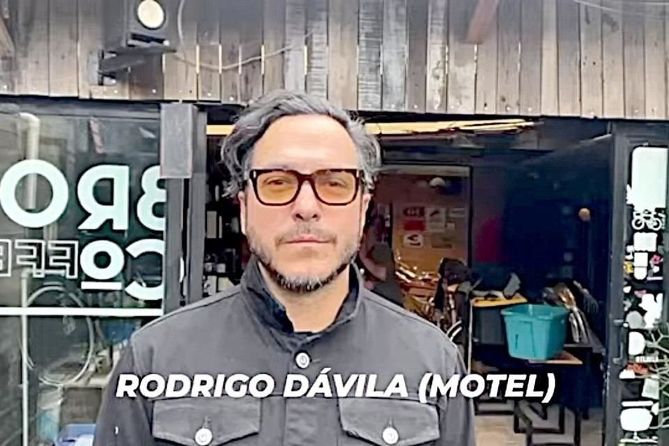 Michelle Maciel y Rodrigo Dávila (Motel) invitaron a reflexionar sobre la discriminación contra los mexicanos y a poner atención a la agenda migrante.