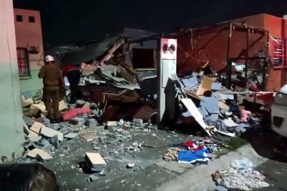 Los hechos fueron reportados alrededor de las 4:30 horas en el domicilio marcado con el número 106 de la calle El Sillar, en la Colonia Las Haciendas.