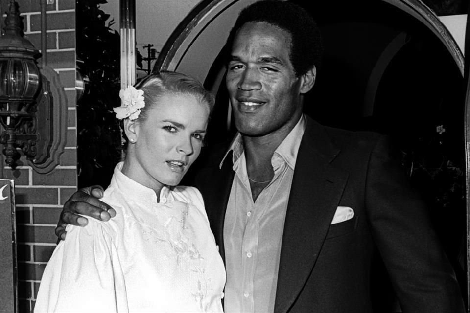 O.J. Simpson fue acusado del asesinato de su esposa Nicole Brown.