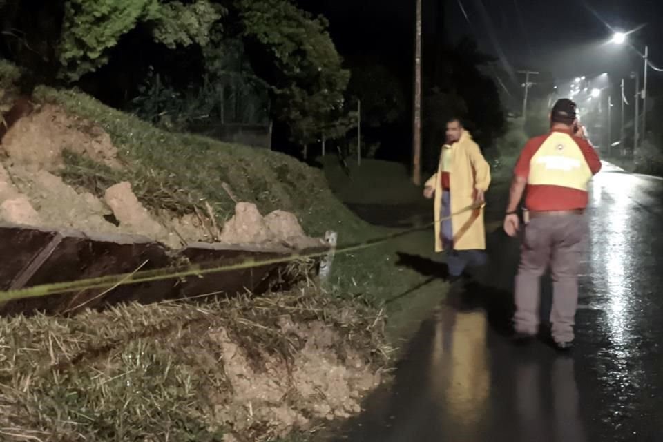 Las afectaciones provocadas por la tormenta 'Alberto'  no han sido reparadas en la Carretera Nacional.