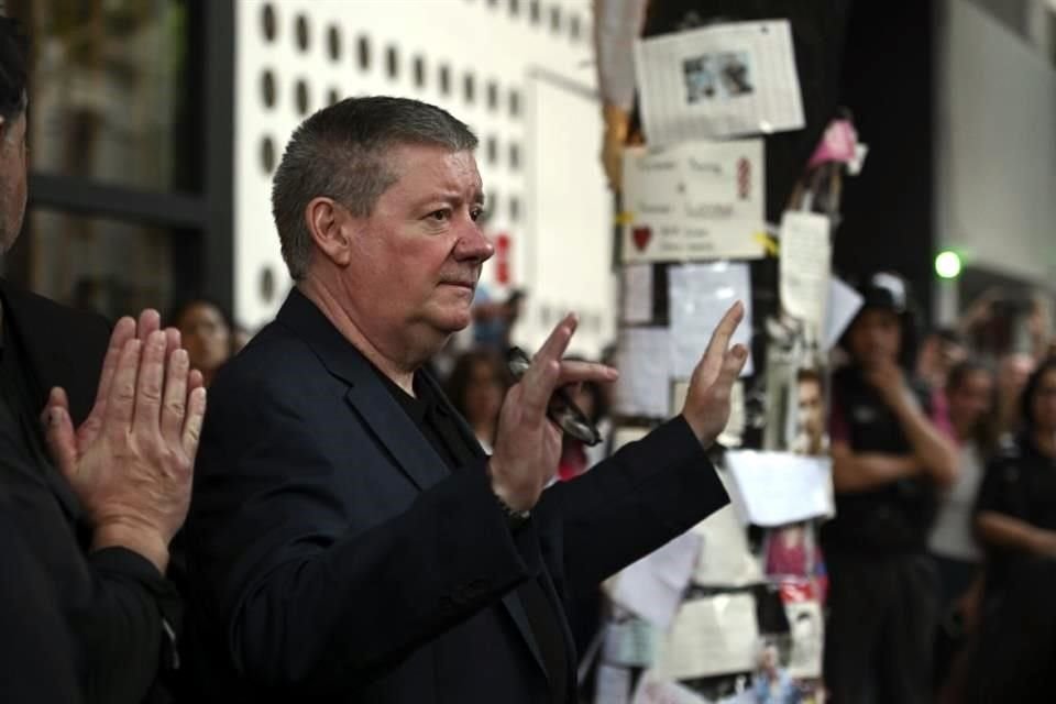 Geoff Payne, padre de Liam, visitó la morgue donde se encuentra el cuerpo de su hijo, a la espera de los análisis toxicológicos.