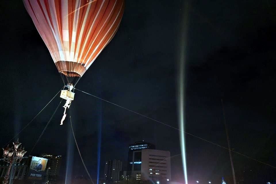 'Exit', de la compañía francesa Cirque Inextremiste, narra la historia de un grupo de pacientes que intenta huir del hospital psiquiátrico donde están recluidos.