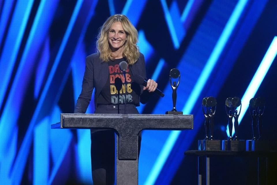 Julia Roberts dijo ser fan de Dave Matthews Band.