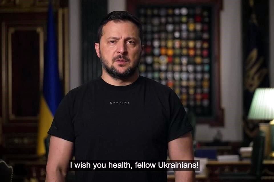 Kaufman codirigió el documental 'Superpower' junto al ganador del Óscar, Sean Penn, mientras seguían el ascenso del presidente ucraniano Volodymyr Zelensky.