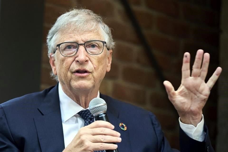 Bill Gates, una de las personas más ricas del mundo, donó en secreto alrededor de 50 millones de dólares a campaña de Harris.