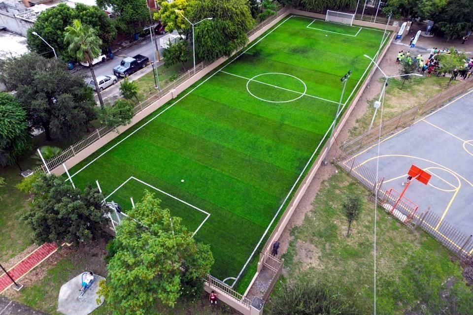 La cancha está ubicada en la Colonia Andalucía.