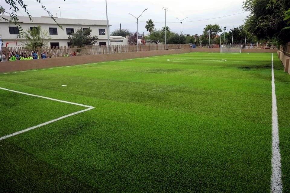 La cancha está ubicada en la Colonia Andalucía.