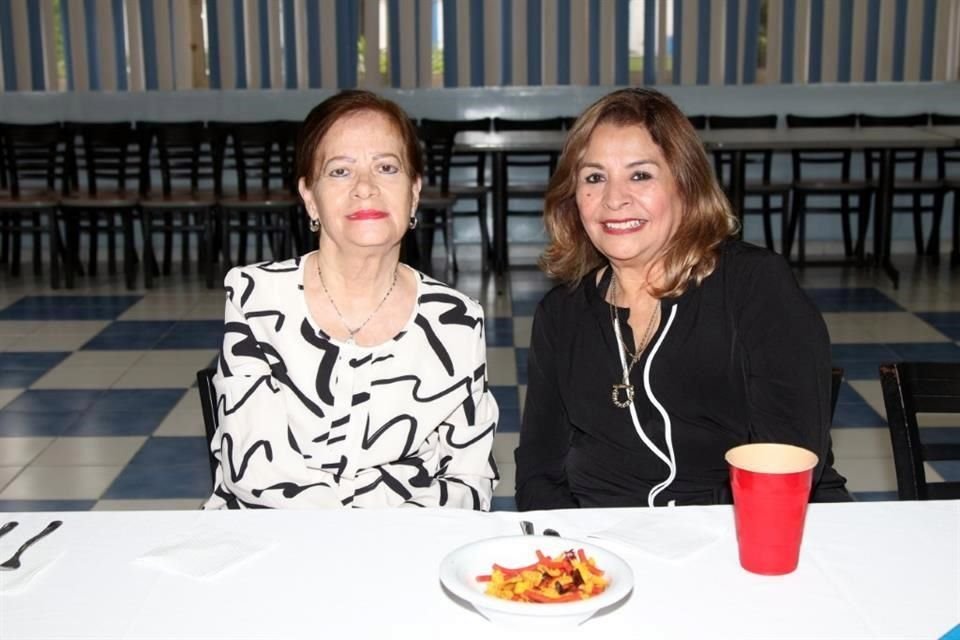 Laura Díaz y Maria de Jesús García de Badillo