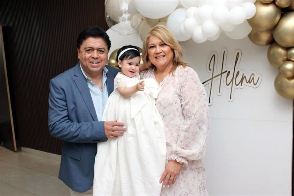 David Hernández Guajardo, Helena Sofía Martínez Hernández y Lolys Rodríguez