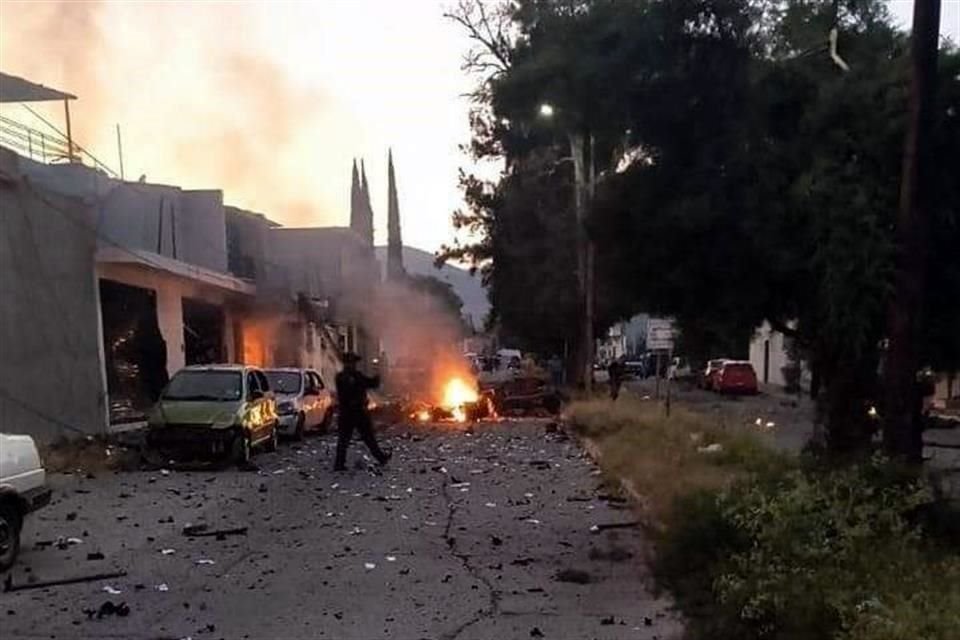 Este jueves estallaron 2 coches-bomba en Acámbaro y Jerécuaro, Guanajuato.