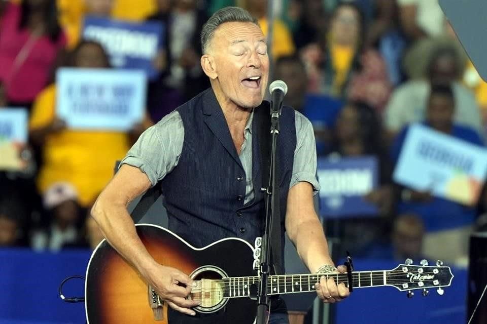 Bruce Springsteen y Tyler Perry se unieron a la candidata Kamala Harris, encaminándose a la recta final de las campañas electorales.