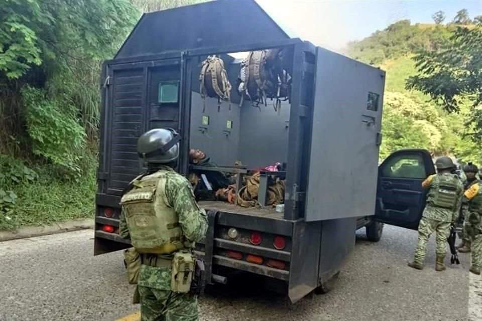 Criminales desafían al Ejército en distintas zonas del País por medio de enfrentamientos, autos bomba o ejecuciones de autoridades locales.