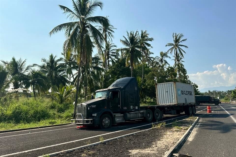 Entre las víctimas se reportó el asesinato de dos policías municipales que se encontraban en servicio.