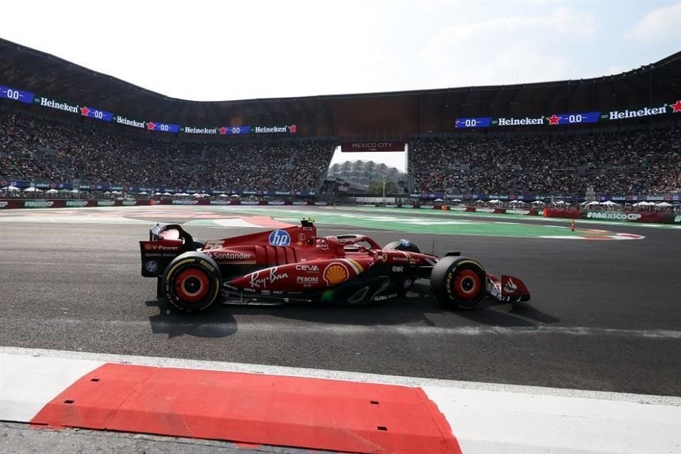 El español Carlos Sainz se impuso en el Gran Premio de la Ciudad de México, su segundo en la presente temporada.