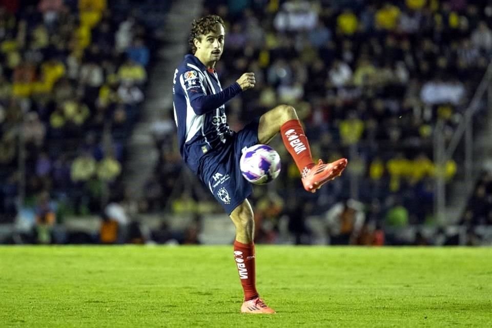 Con 13 minutos en el terreno de juego, Jordi Cortizo anotó el gol de Rayados.