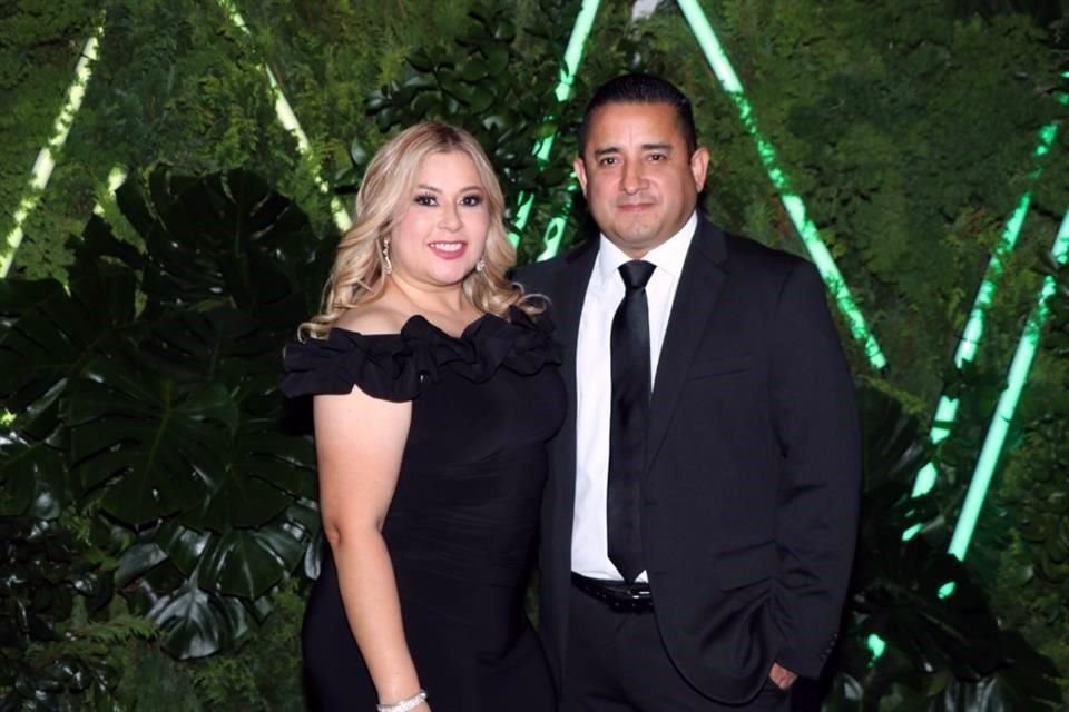 Jéssika Hernández y Salvador Alvear