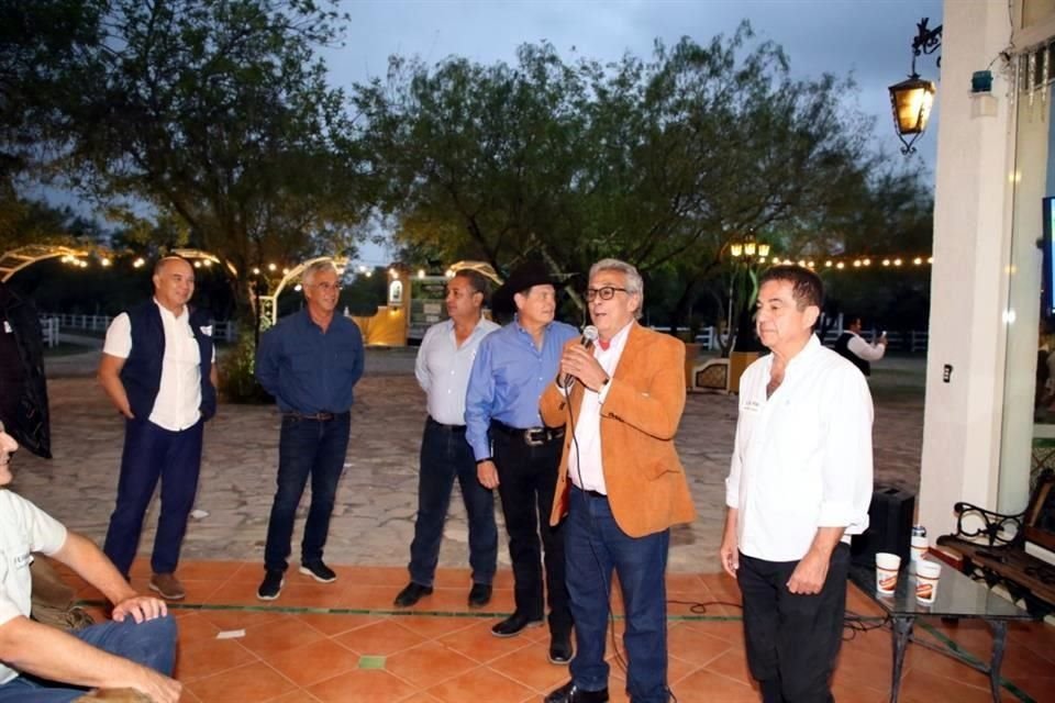 Alberto Rodríguez, Armando Rodríguez, Fernando Torres, Jorge Montemayor, Jose Juan Martínez y Luis Fernando Martínez