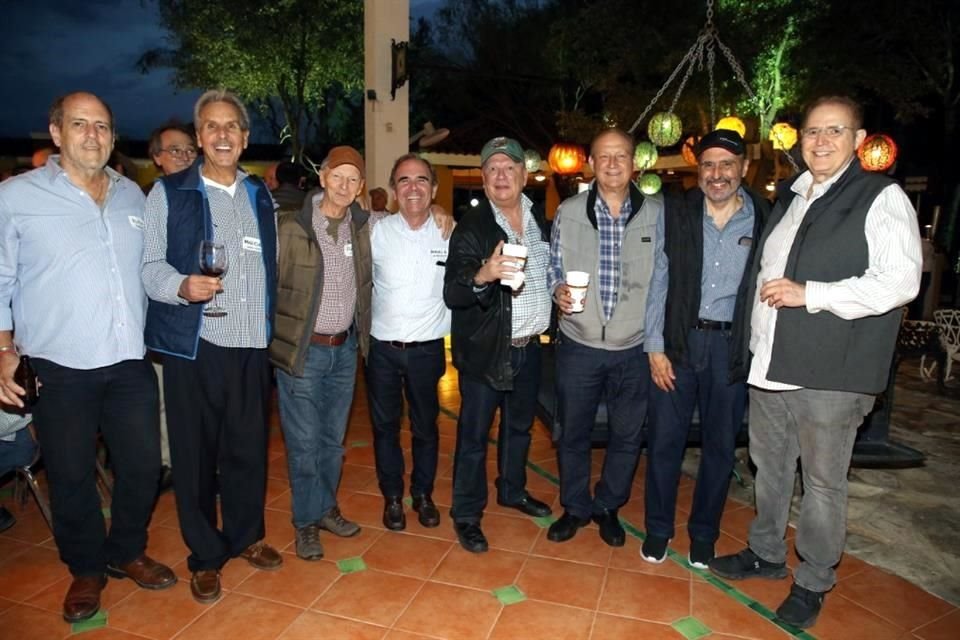 Rubén Rodríguez, Mario Treviño, Raúl González Ángel Herrera, Jorge Lozano, Jorge Lozano, Rodolfo Tito Martínez, José Villarreal y Luis Villarreal