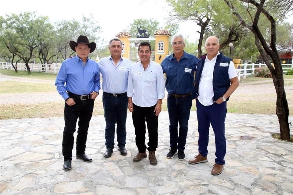 Jorge Montemayor, Fernando Torres, Luis Fernando Martínez, Armando Rodríguez y Alberto Rodríguez