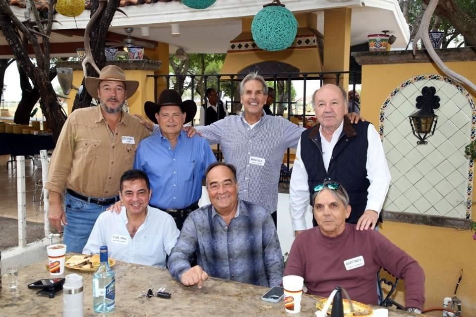 Eduardo Drexel, Jorge Montemayor, Mario Treviño, Felipe Vidaurri, Luis Fernando Martínez, Tony Drexel y Tony Garza Zambrano