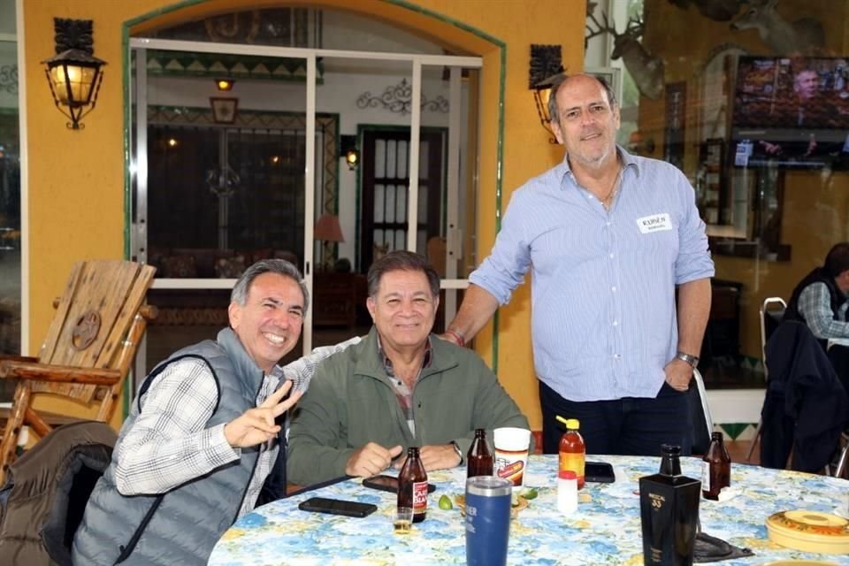 Alfredo Saldaña, Guillermo Garza y Rubén Rodríguez