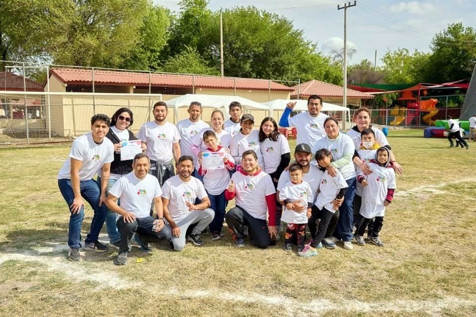 Viakable también realiza actividades de integración como el rally familiar, con la participación de los energizadores y sus familias, una oportunidad para convivir y divertirse.