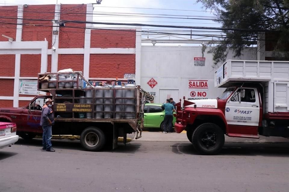 AMLO aseguró que las medidas que se llevan a cabo sobre los precios del gas son para un reajuste, pero no se dejará doblegar por protestas.