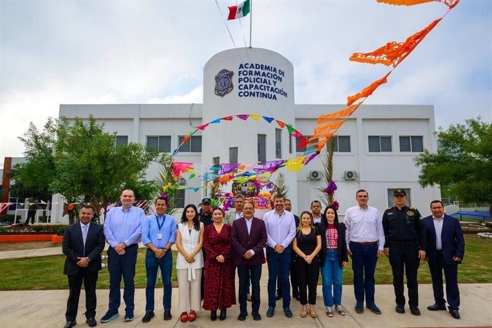 El Centro de Capacitación Virtual fue inaugurado en Escobedo.