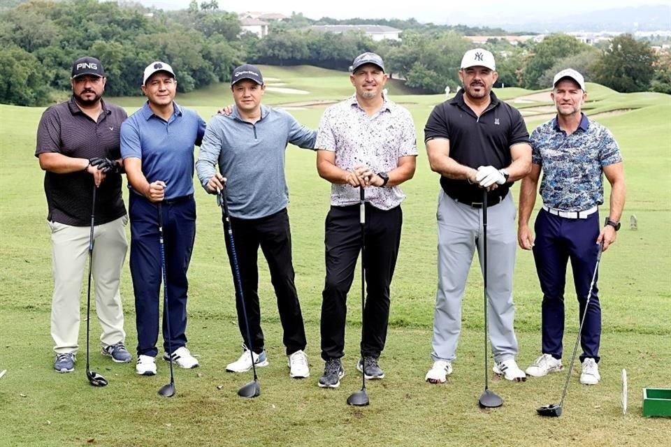 César Alanís Abel Wong, Ricardo Cárdenas, Eduardo Martínez, Antonio Prieto y Gerardo Mata