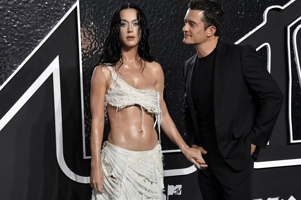 Orlando Bloom atestiguará en el juicio que sostiene Katy Perry y un hombre que afirma le vendió una mansión a la cantante 'por error'.