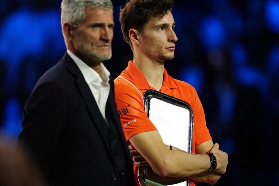 Ugo Humbert no pudo generar una sorpresa en París.